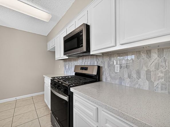 12515 Jaguar Drive, Houston TX 77477