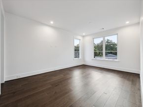 3011 Deal Street, Houston TX 77025