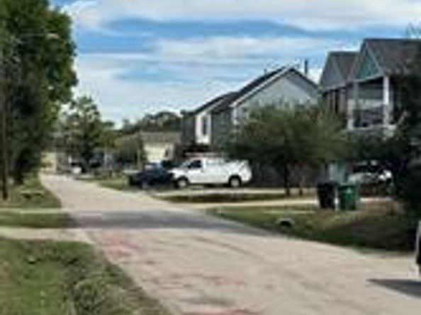 505 E 39th Street, Houston TX 77022