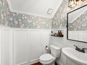 5907 Kiam Street B, Houston TX 77007