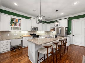 5907 Kiam Street B, Houston TX 77007