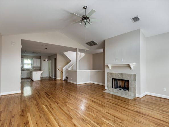 8775 Bryam, Houston TX 77061