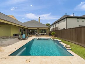 1123 Du Barry Lane, Houston TX 77018