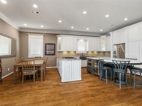 1123 Du Barry Lane, Houston TX 77018