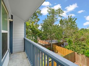 206 Burr Street A, Houston TX 77011