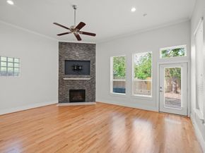 206 Burr Street A, Houston TX 77011