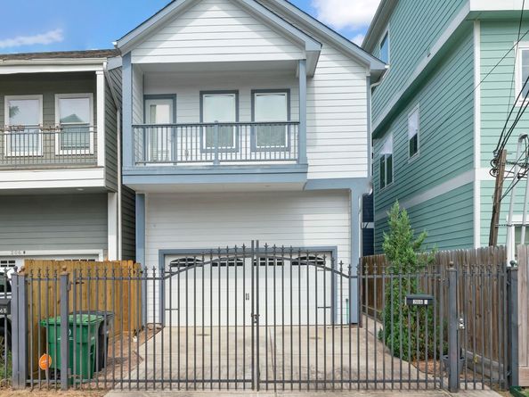 206 Burr Street A, Houston TX 77011