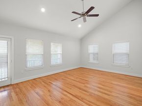 206 Burr Street A, Houston TX 77011