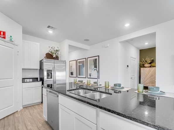 21915 Sam Raburn Drive, Tomball TX 77375