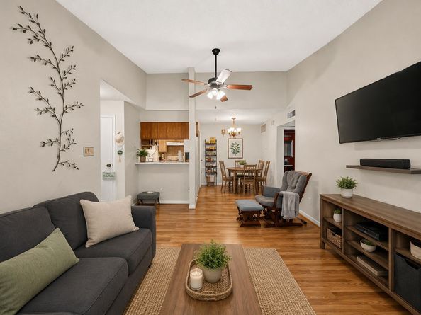 2120 El Paseo Street 604, Houston TX 77054