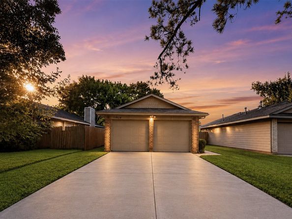 11826 Westlock Drive, Tomball TX 77377