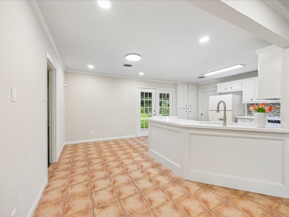 5615 Burlinghall Drive, Houston TX 77035