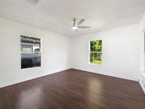 8423 Wier Drive, Houston TX 77017