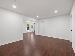 8423 Wier Drive, Houston TX 77017