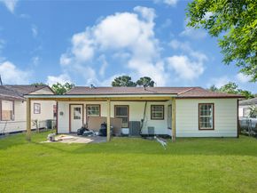 8423 Wier Drive, Houston TX 77017