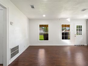 8423 Wier Drive, Houston TX 77017