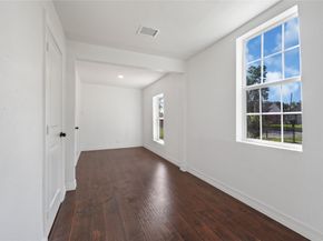 8423 Wier Drive, Houston TX 77017