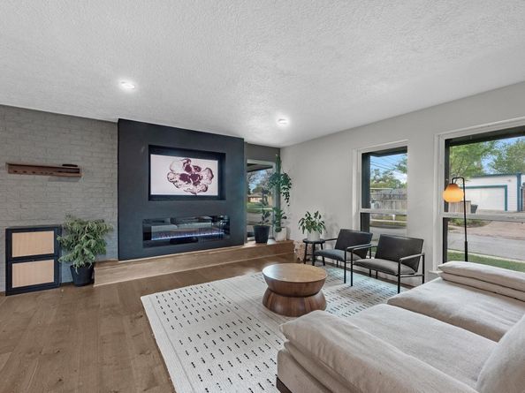 5041 Nina Lee Lane, Houston TX 77092