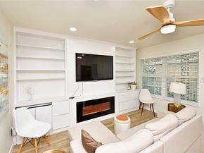 3224 Timmons Lane 112, Houston TX 77027