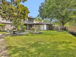 307 Prince Of Wales Street, Conroe TX 77304