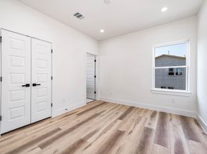 3209 St Emanuel Street B, Houston TX 77004
