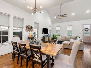 8726 Kempwood Drive, Houston TX 77080