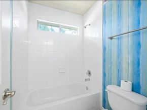 16639 Barrett Post Lane, Houston TX 77095