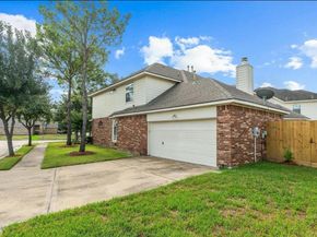 16639 Barrett Post Lane, Houston TX 77095