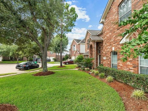 16639 Barrett Post Lane, Houston TX 77095