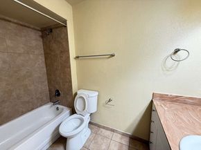 12603 Ashford Meadow Drive ABCD, Houston TX 77082