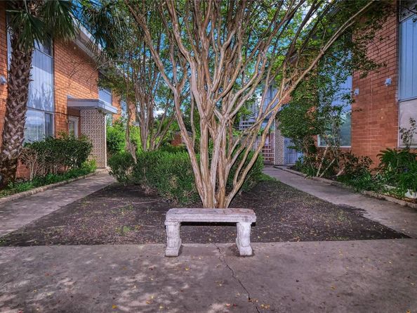 5538 Holly Street 316, Houston TX 77081