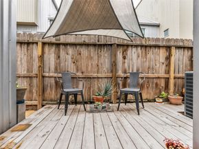 1319 Arthur Street, Houston TX 77019