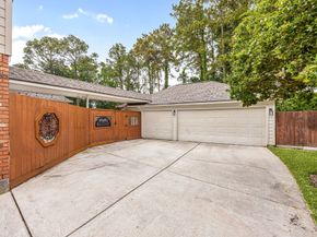 3714 Tree Manor Lane, Kingwood TX 77345