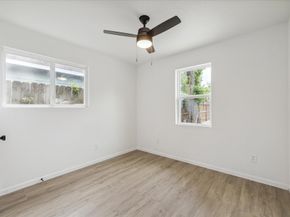 306 E 40th 1/2 Street, Houston TX 77018