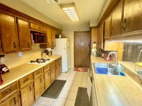 254 Evanston Street, Houston TX 77015