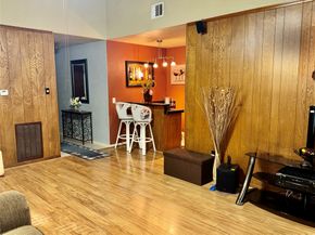 254 Evanston Street, Houston TX 77015