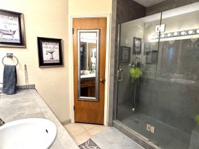 254 Evanston Street, Houston TX 77015