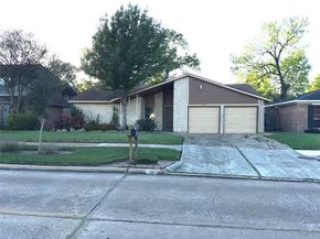254 Evanston Street, Houston TX 77015