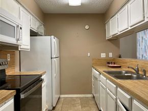 10130 Waterstone Drive, Houston TX 77042