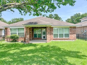 10715 Lyndon Meadows Drive, Houston TX 77095
