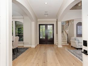 19 Hunnewell Way, The Woodlands TX 77382