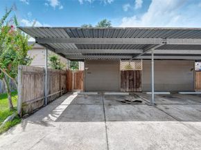 7336 Crownwest Street 7336, Houston TX 77072