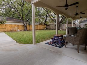 19 Featherfall Pl, The Woodlands TX 77381