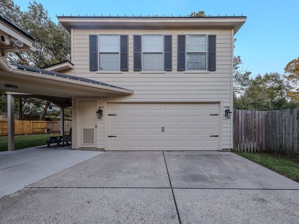 19 Featherfall Pl, The Woodlands TX 77381