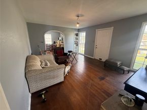 7434 Magnolia Street, Houston TX 77023