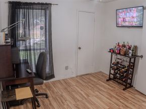 11954 Welshpool Glen Drive, Houston TX 77066