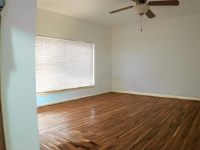 11954 Welshpool Glen Drive, Houston TX 77066