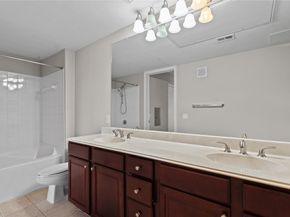 7575 Kirby Drive 2202, Houston TX 77030