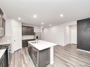 518 Ellwood Terrace Lane, Richmond TX 77406