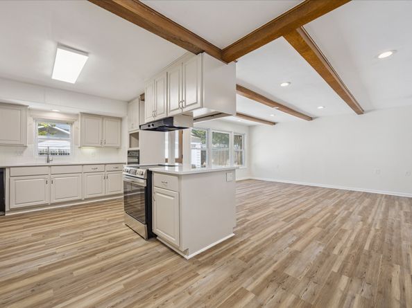 9014 Dunlap Street, Houston TX 77074